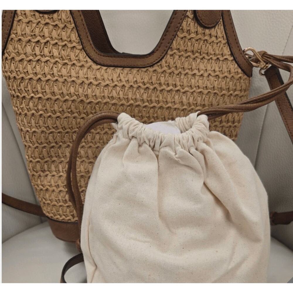 Tommy Bahama NEW Tan Woven Straw Tote with Brown Trim - Picture 7 of 8